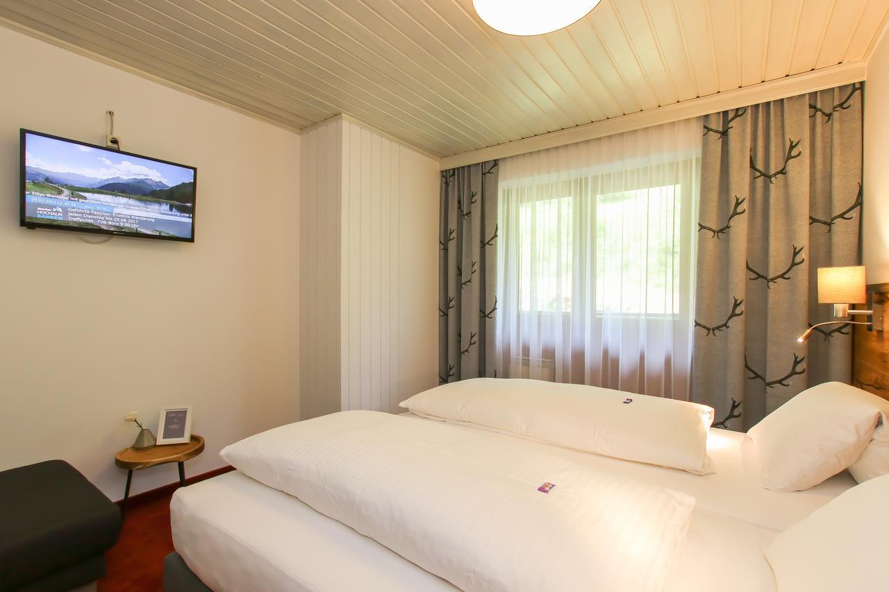 Gasthof Baerenwirt Hotel Fusch an der Grossglocknerstrasse Ngoại thất bức ảnh